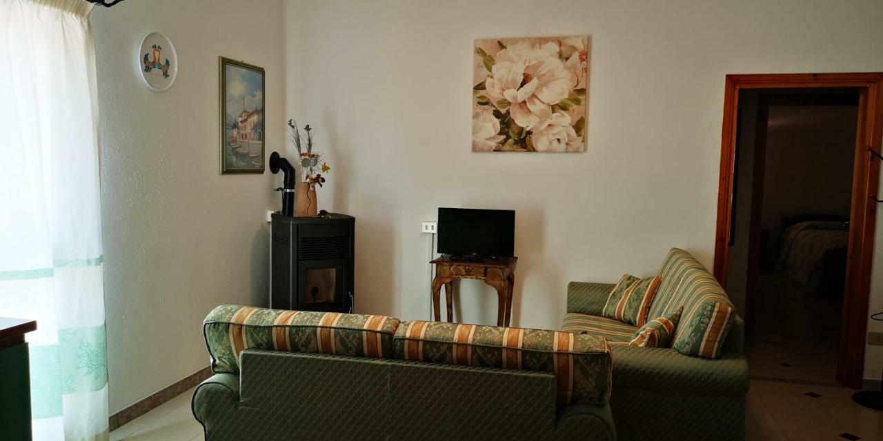 Casa Vacanza Giulia Budoni Luaran gambar